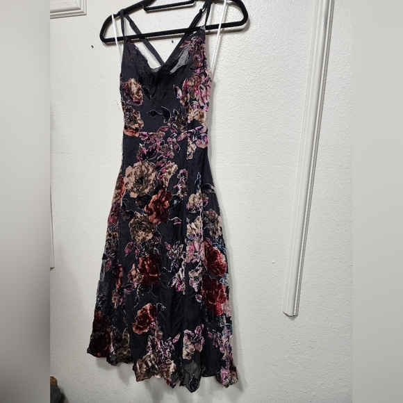Lulus Exuberant Vibes Black Floral Velvet Burnout Tie-Back Midi Dress Wedding - Picture 7 of 10